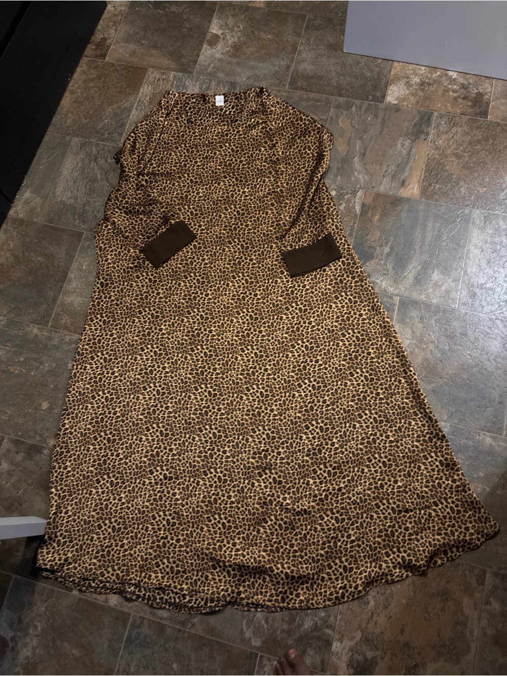 Leopard Print Maxi Dress with Long Sleeves - Brown